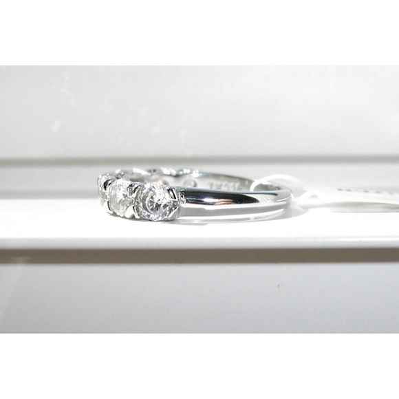 STAINLESS STEEL 7 Stone AAA Grade CZ Band Ring-NWT - Picture 10 of 16